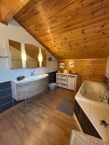Chalet Les Ecureuils Saint-Nabord Extérieur photo